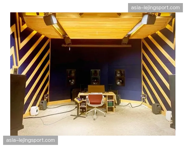 沉浸式音频制播标准逐步统一，优化多平台终端收听体验。