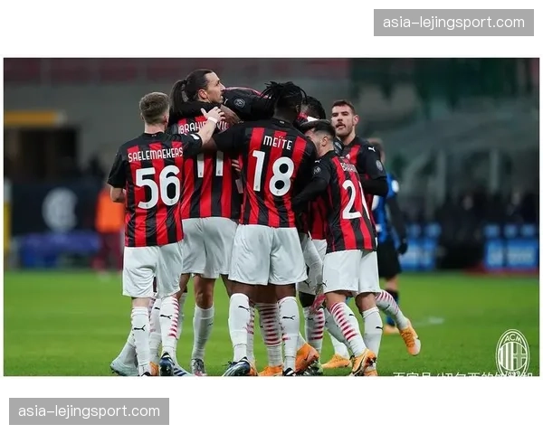 米兰德比爆发冲突，主裁判观看VAR后出示三张红牌