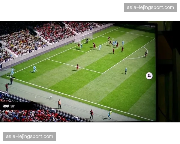 观察：为应对高空轰炸，亚特兰大在防守角球时罕见地采用“全线退守”策略